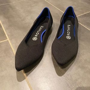 Rothy’s The Point Flat in Black